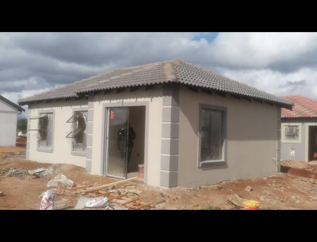 3 BEDROOM HOUSE FOR SALE IN THE ORCHARDS